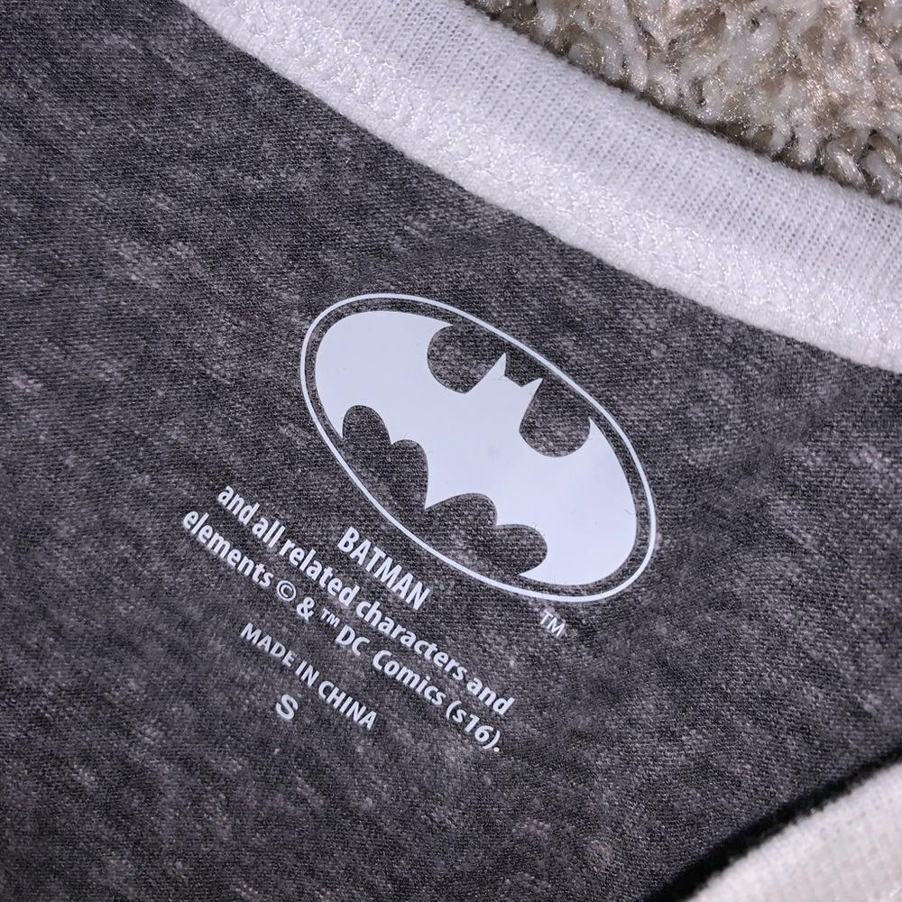 DC Comics Batman Gray & White tank top size S - Picture 6 of 8